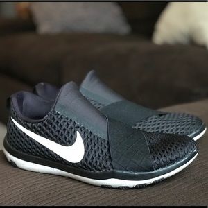 Size 9.5 Women’s Nikes